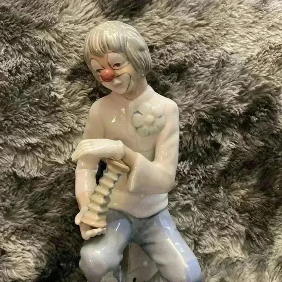 Vintage TENGRA Valencia Spain Porcelain  Clown Figurine - Picture 6 of 10